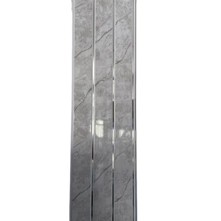 Lesklý stropní panel PVC
