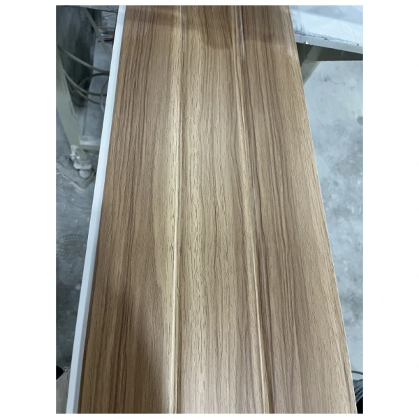 Odolný PVC stropní panel Kolumbie