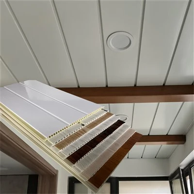 PVC bílý stropní panel